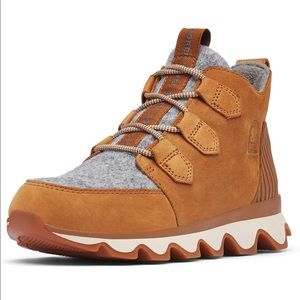 SOREL Women's Kinetic Caribou Waterproof Boot